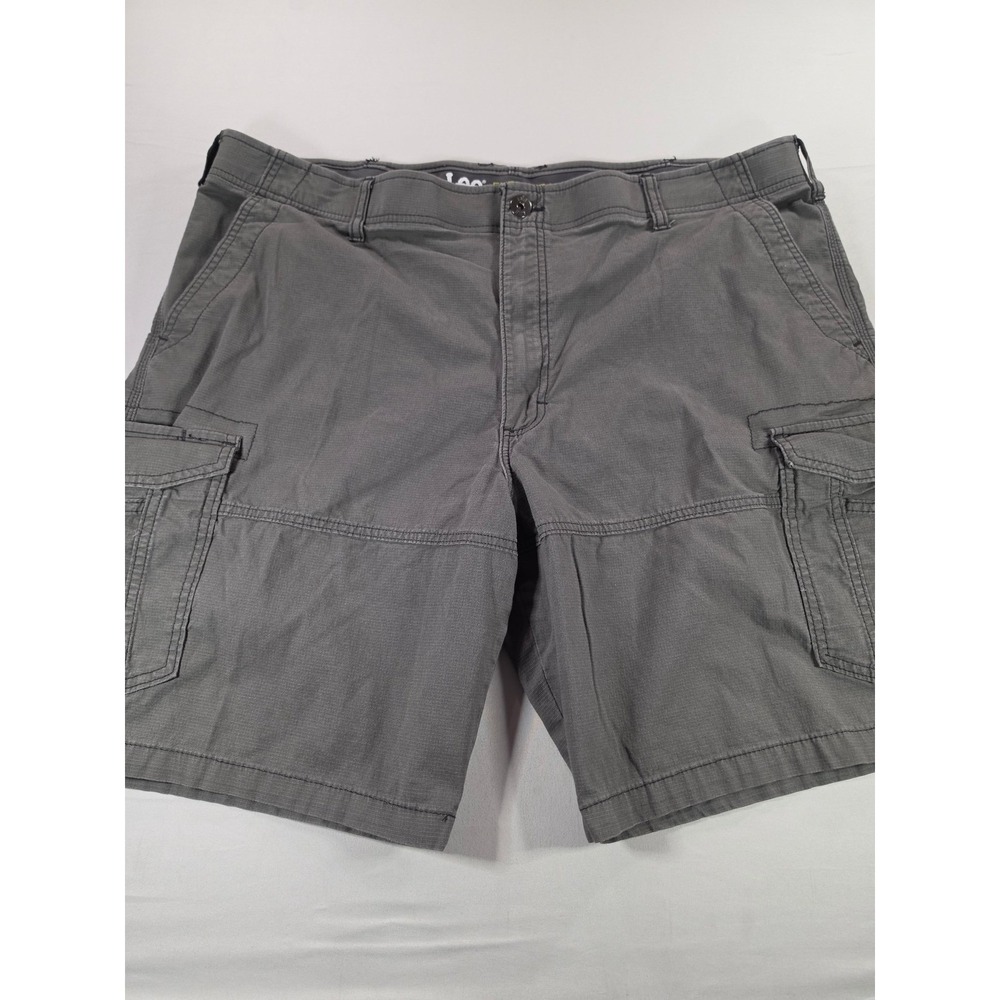 Lee Extreme Motion Mens Gray Cargo Shorts Size 42 Ripstop Stretch 102186128